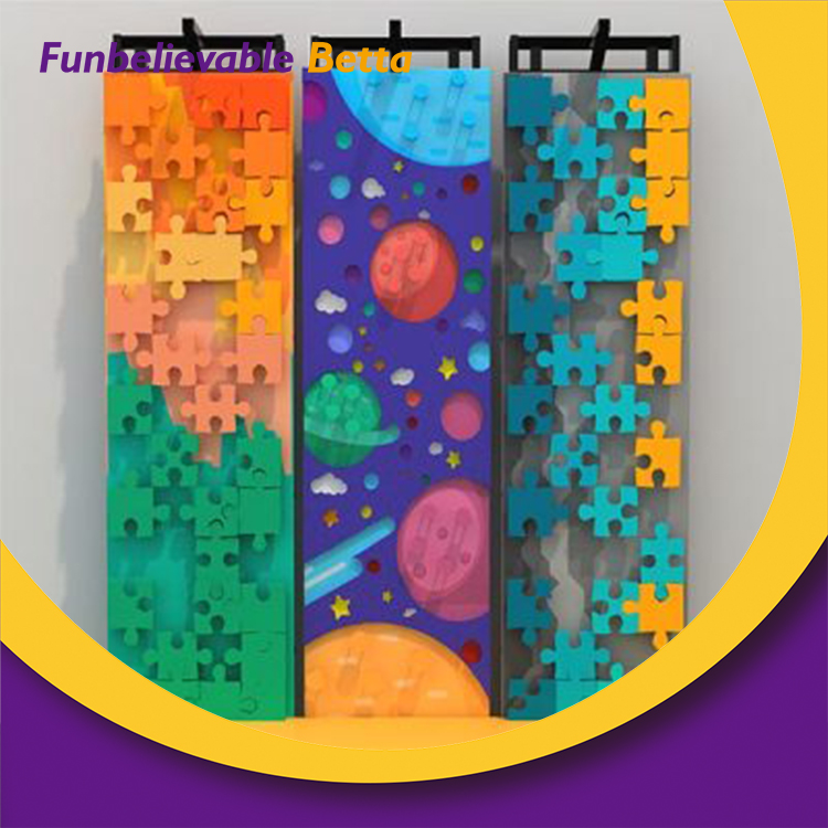 indoor climbing wall جدار التسلق الداخلي