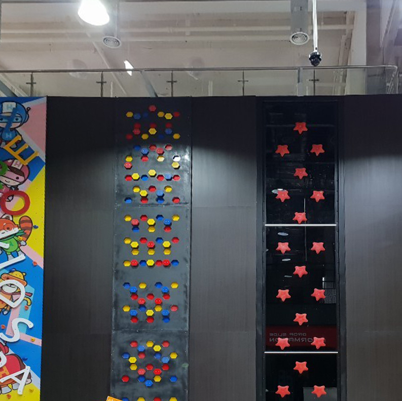 climbing wall (1) جدار التسلق (1)