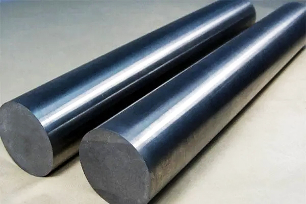Nickel alloy containing 50% titanium