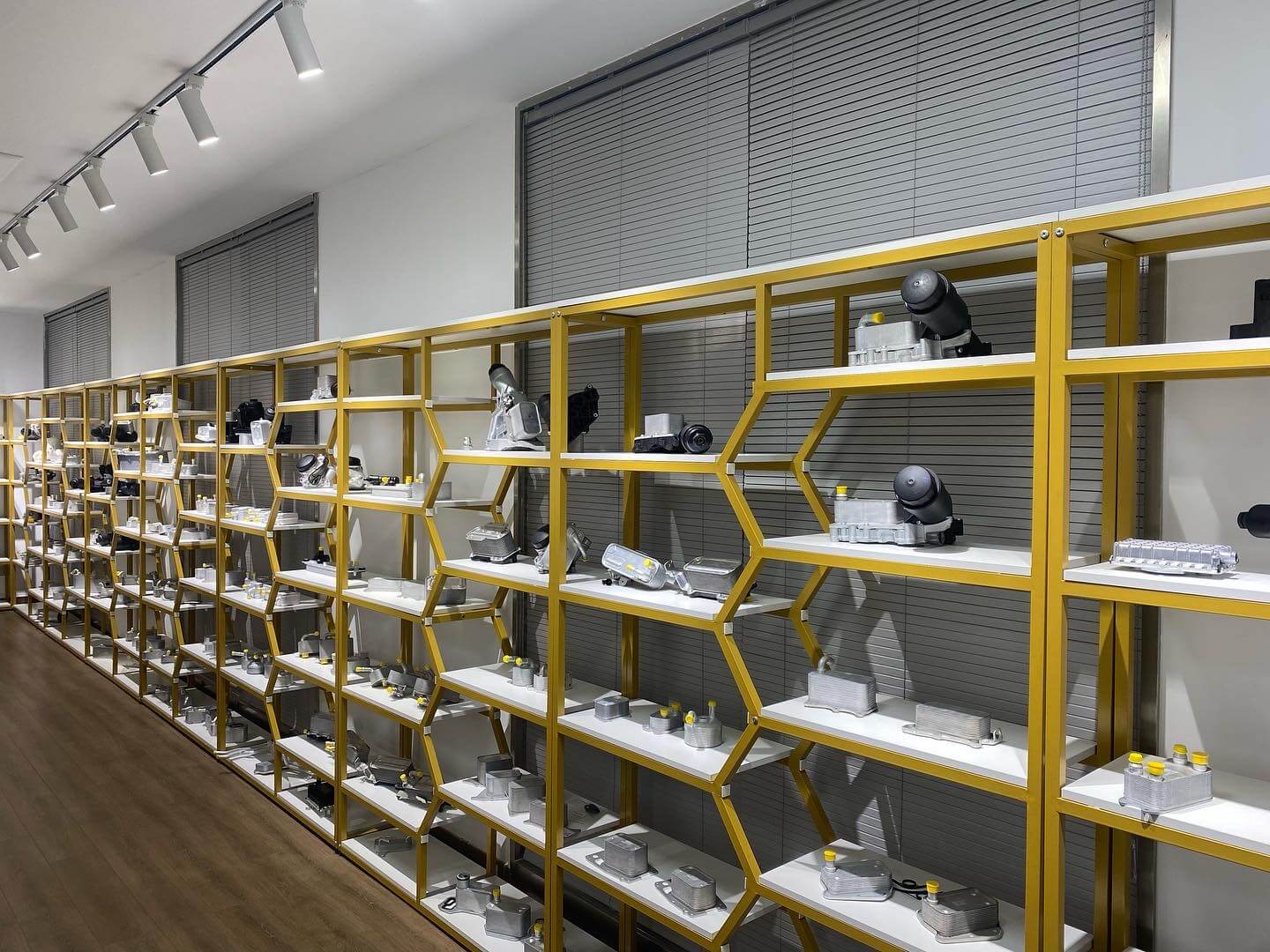 Resfriador de óleo Inventário e cobertura da linha de produtos de atacadistas