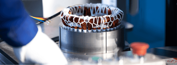 Winding the Stator of 3 phase motor 3상 모터의 고정자 권선