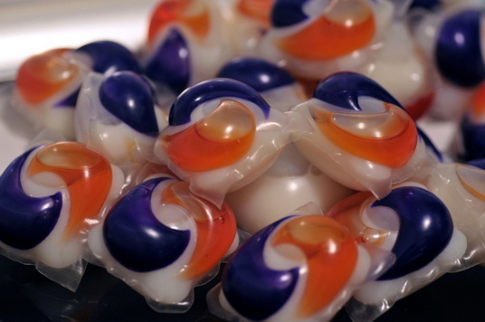 Did A Kid Eat A Tide Laundry Pod ¿Se comió un niño una cápsula de lavandería Tide?