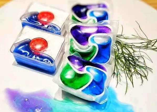 Can I Use Tide Pods in The Dishwasher 식기세척기에 타이드 포드를 사용할 수 있나요?