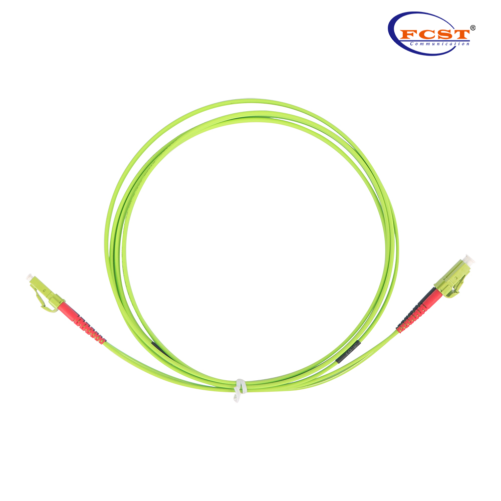 LCUPC-LCUPC Cable de conexión de fibra óptica dúplex OM5 2m LSZH 1 mm