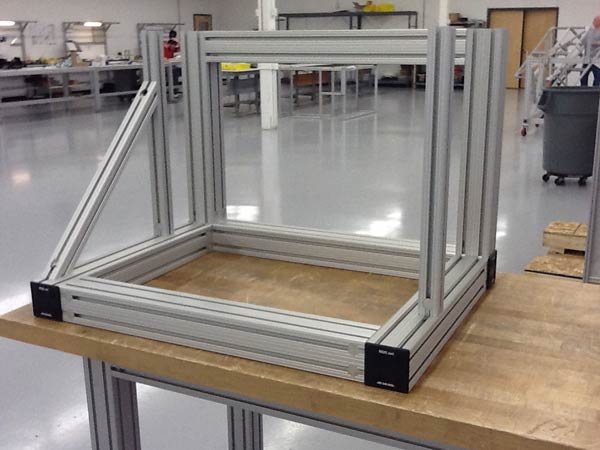 2020 vs 8020 aluminum extrusion_3 2020 مقابل 8020 سحب الألمنيوم_3
