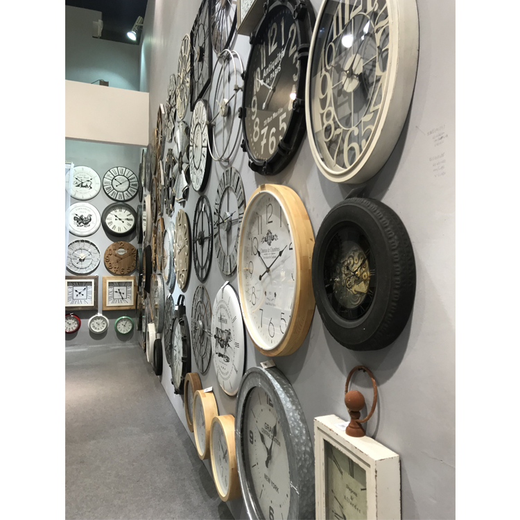 Designer Custom Decorative Black Round Iron Wall Clock
