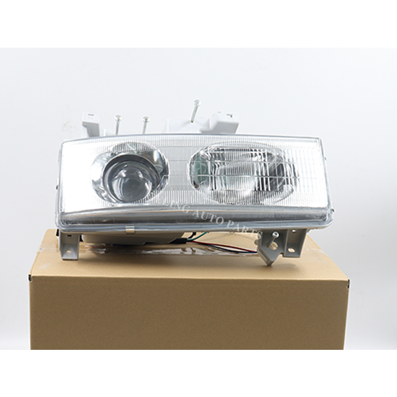 Mitsubishi Canter 1996 Head Light Phare avant Mitsubishi Canter 1996