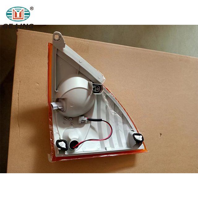 Hino 700 Corner Lamp Lampada ad angolo Hino 700