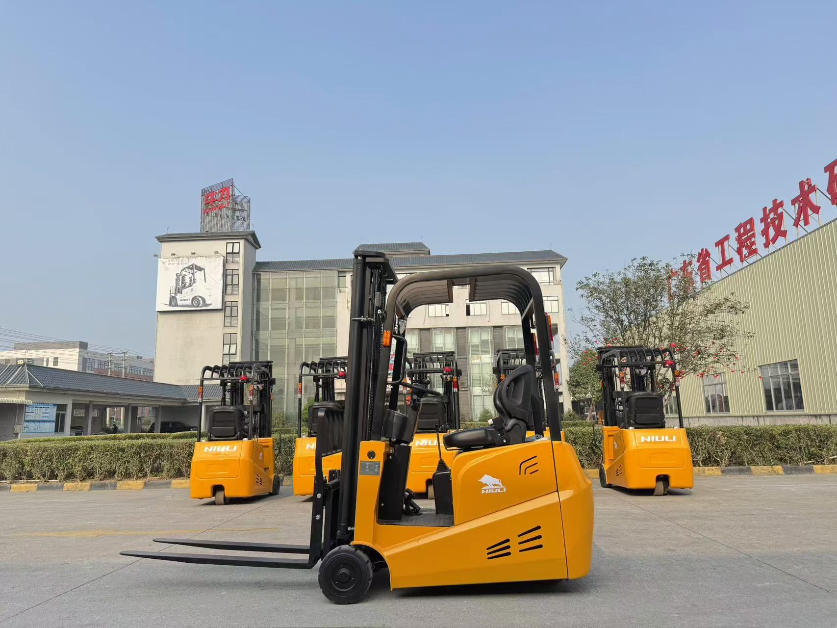 Forklift Мотокар