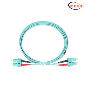 SCUPC-SCUPC Duplex OM3 MM 2m Câble de raccordement fibre optique PVC 2.0mm