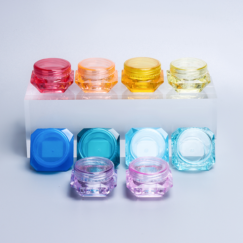 Plastic PS Cosmetic Eye Cream Jar Face Cream Container حاوية كريم الوجه البلاستيكية لمستحضرات التجميل من PS
