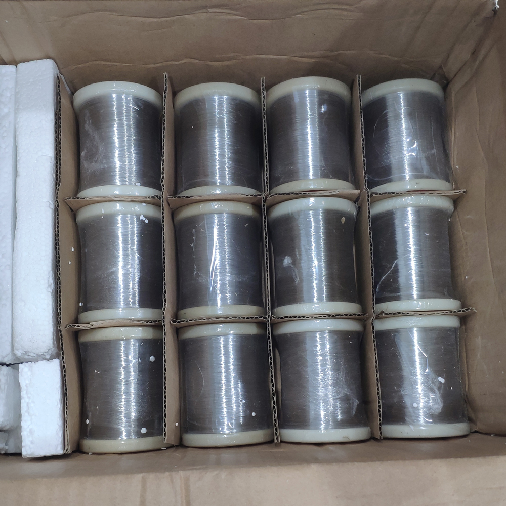 wire (135) fil (135)