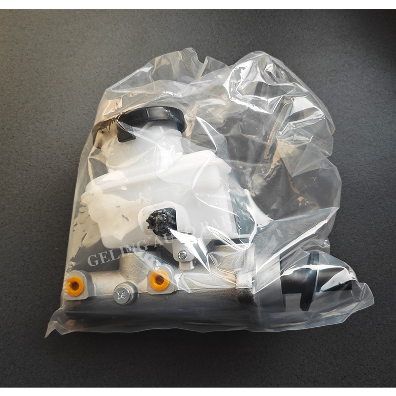 Isuzu Dmax 2006 Brake Master Cylinder Silinder Master Rem Isuzu Dmax 2006