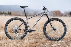 Titanium Fork for Mountain Bike Forcella in titanio per Mountain Bike