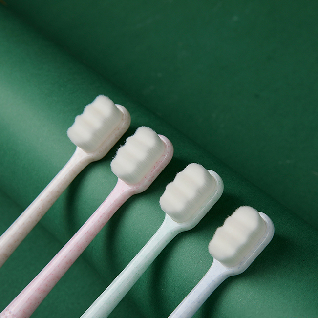 SP2003: Nuevo 10000 cerdas Cepillos de dientes para adultos