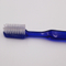 Cepillo de dientes de ortodoncia con cepillo interdental