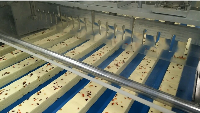 ultrasonic cutting machine machine de découpe à ultrasons