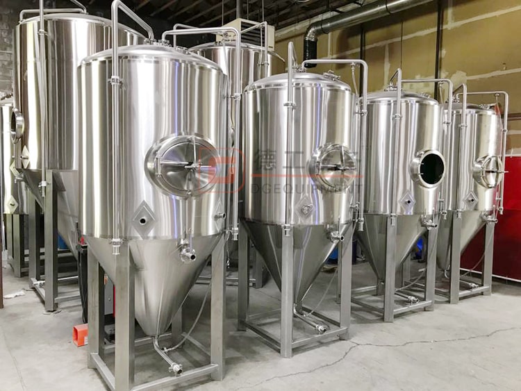 Isobaric Beer fermenting vessel