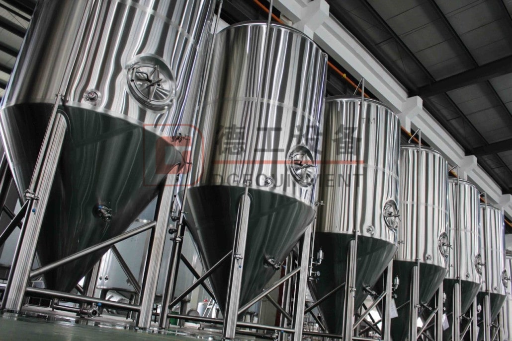 Beer fermenting line