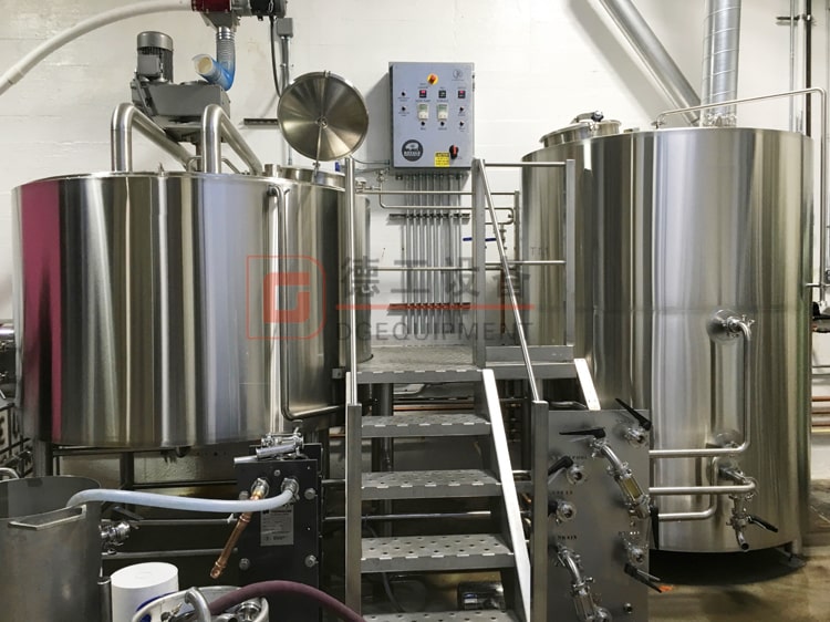 beer brewing equipment