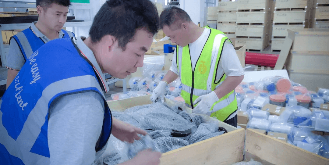 Pasukan Logistik Pecah Melindungi penghantaran anda14