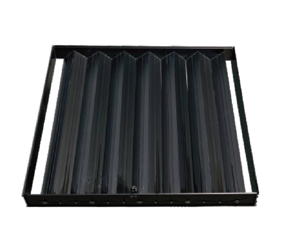 sa tapat ng bukas na damper 