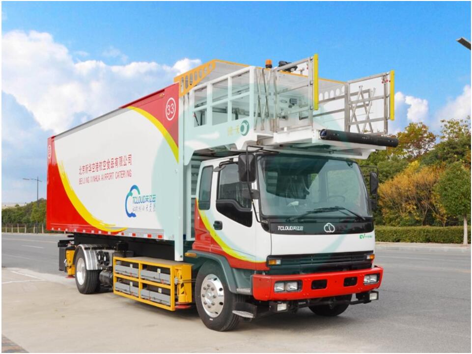 JSTY5180JSPE एयरक्राफ्ट कैटरिंग ट्रक चेसिस के मुख्य घटक क्या हैं?