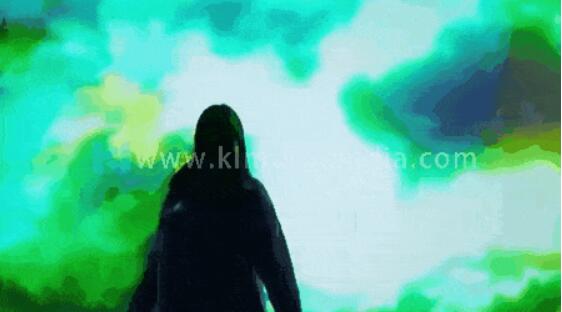 الإسقاط جدار الفن