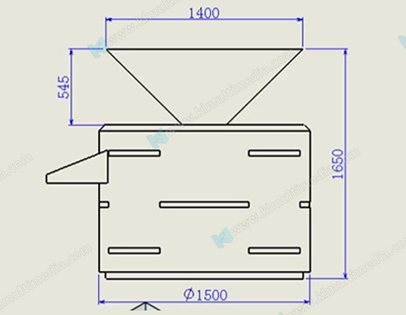 هرم ثلاثي الأبعاد بطول 1.4 متر