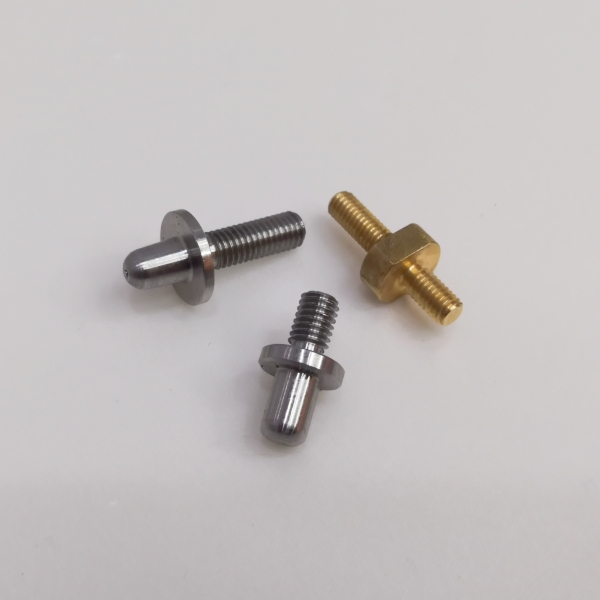 CNC تحولت المكونات