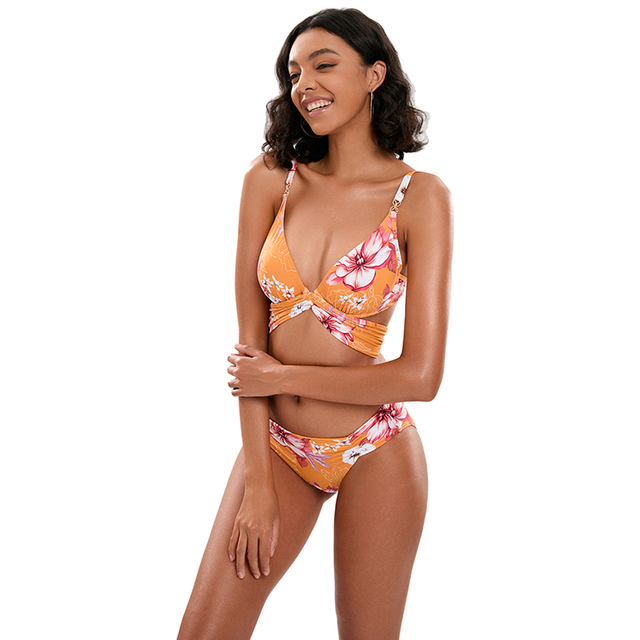 Underwire Trijangolu Bikinit Set