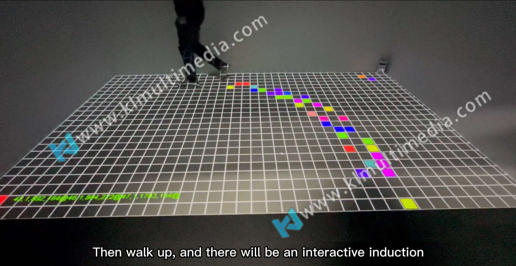 برنامج تفاعلي يعمل باللمس بالرادار