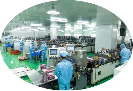 أكياس بلاستيكية شفافة