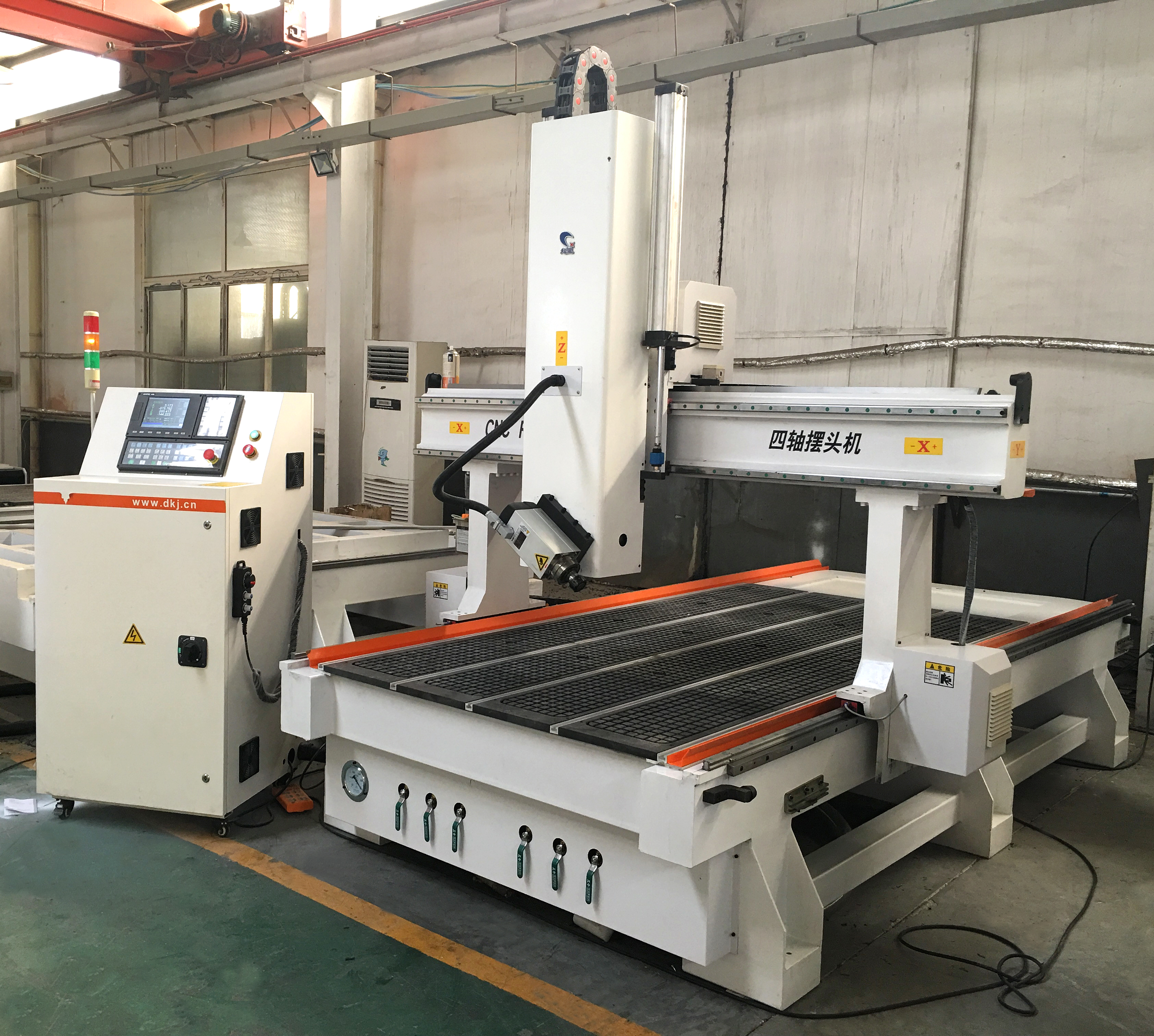 90 grade roterende graveermasjien