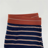 Pantalons curts plans per a home