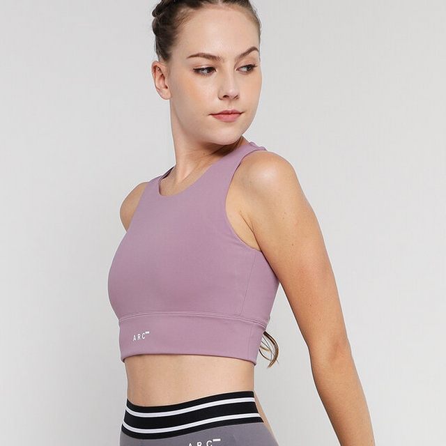 Suti&atilde; feminino ativo