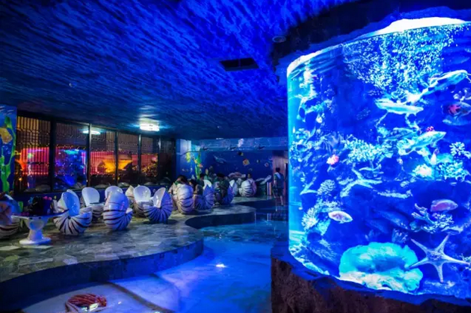 Acrylic cylindrical aquarium - ufungaji