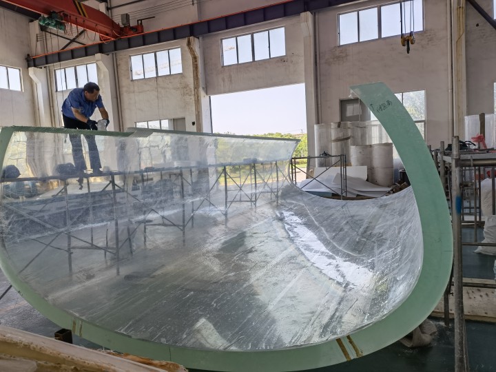 Panel akrylowy zakrzywiony - LEYU