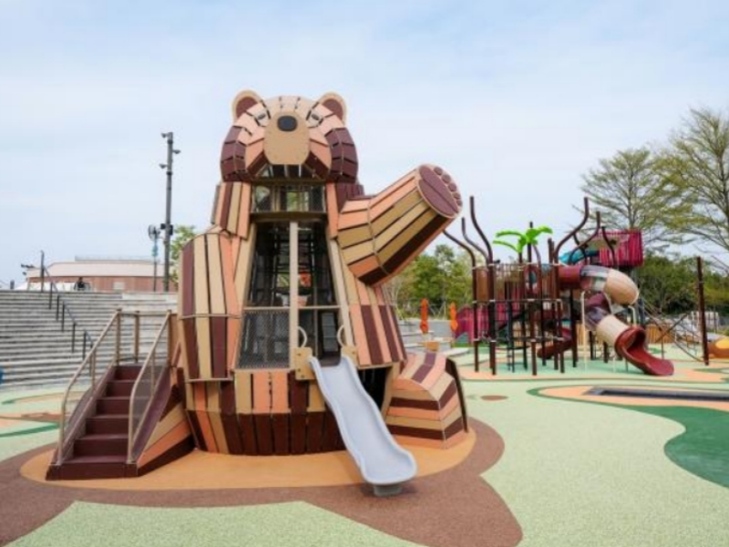 Kinderspielgeräte 12