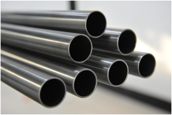 Tube sans soudure en titane