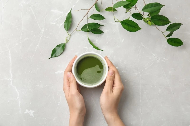 Chiết xuất tr&agrave; xanh c&oacute; tốt như L-theanine kh&ocirc;ng