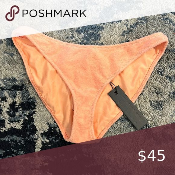 Шта је купаћи костим од Терри Цлотх?