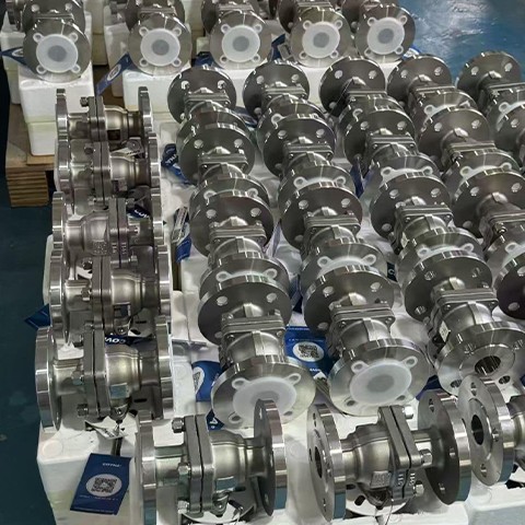 Usine de vanne papillon &agrave; double bride en Chine COVNA