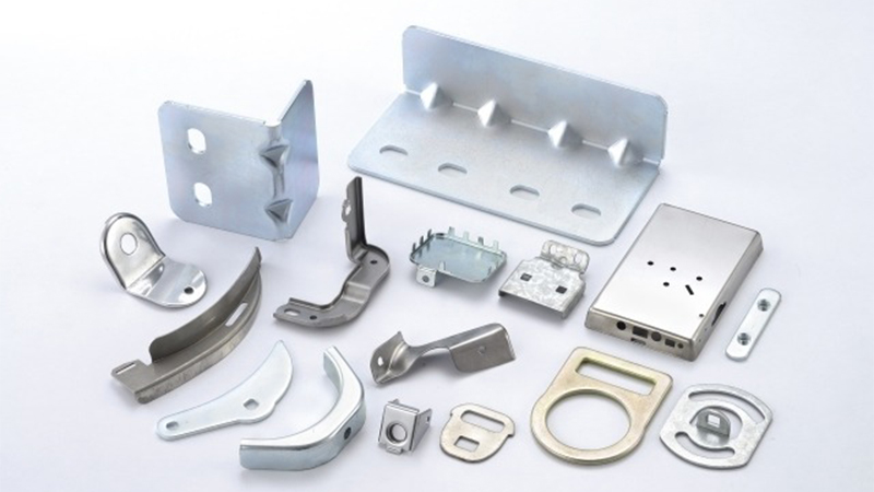 Metallpr&auml;gung und Hardware