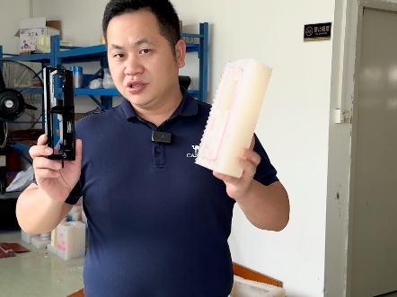 Why Vacuum is Essential in Resin Casting