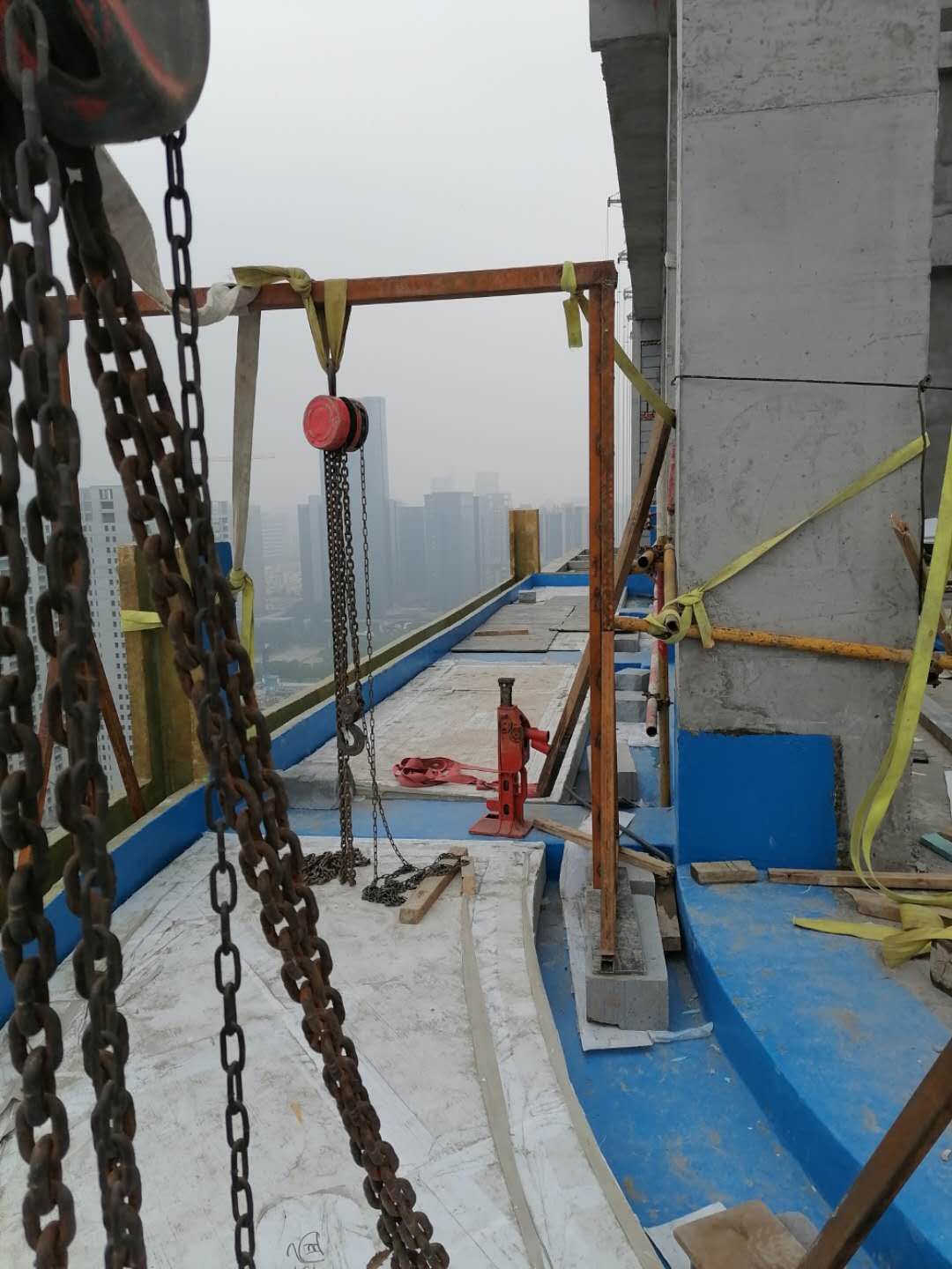 Akrilni bazen - montaža