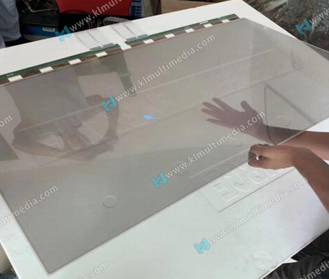 مواصفات الشاشة