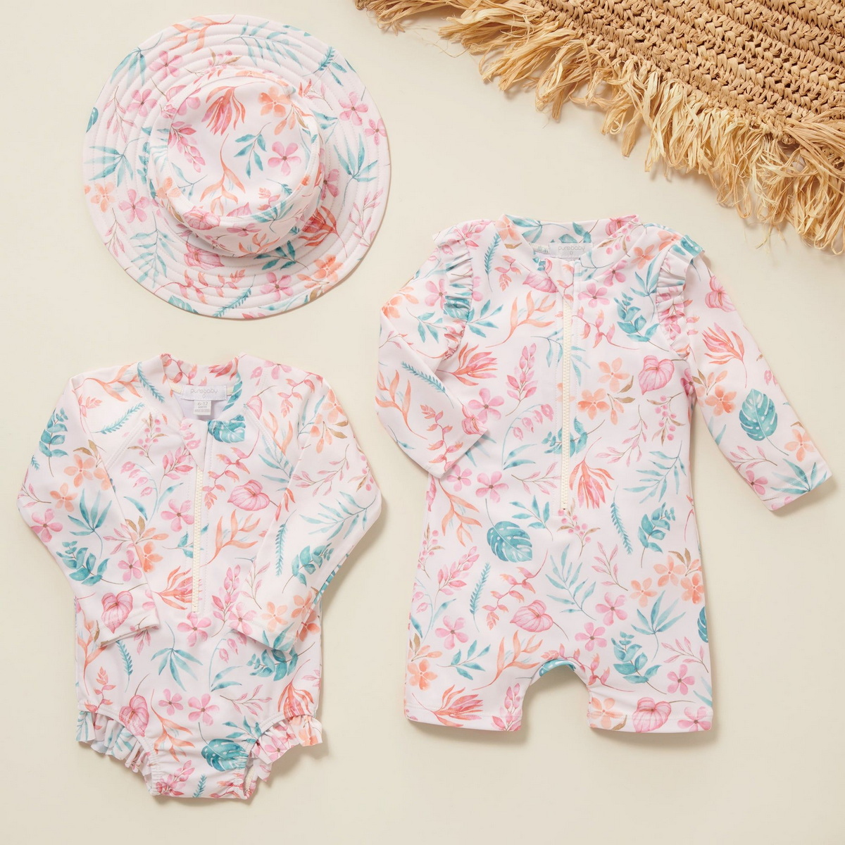 Који купаћи костими требају бебама?