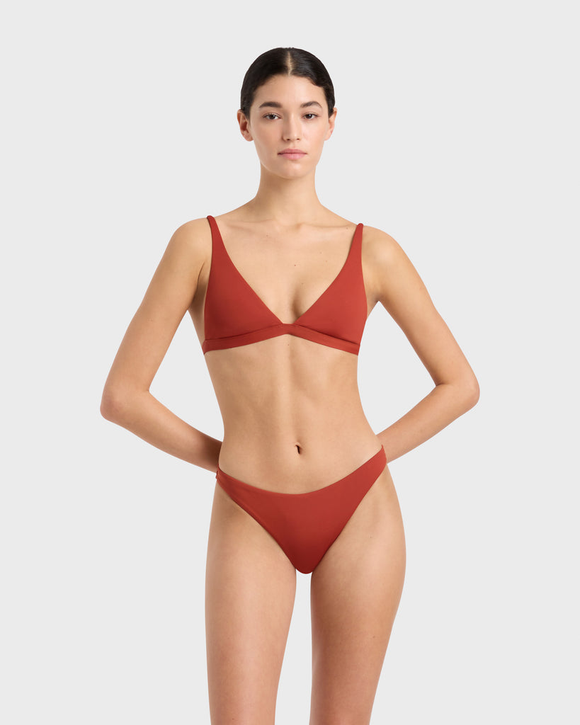 Hol tal&aacute;lhat&oacute; a Lana Swimwear?