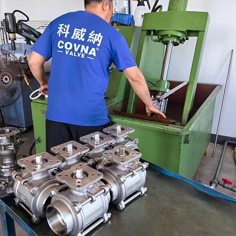 Ball Valve 3 Buah Badan Pabrik COVNA